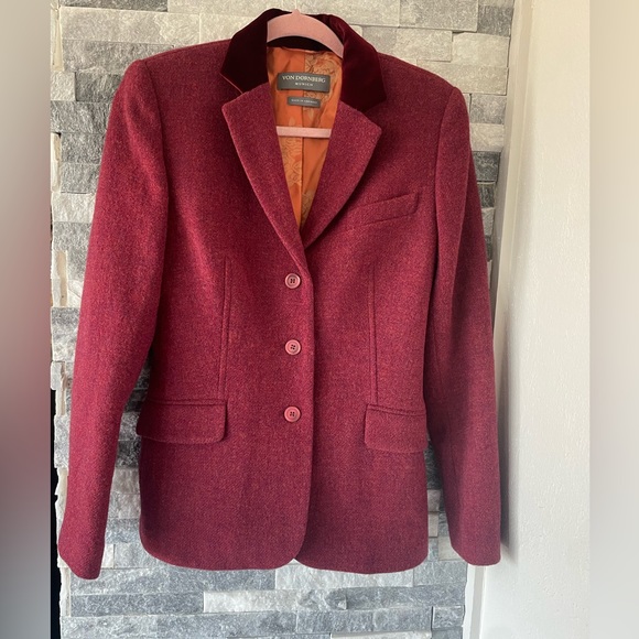 Women VON DORNBERG MUNICH NWT 3 Button Italian Tweed Blazer-Burgundy Red-36, US6 - Picture 1 of 12